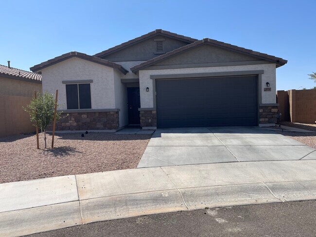property at 18742 N Gabrieles Way