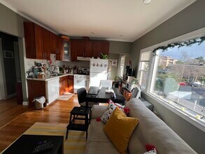 1528 Milvia St in Berkeley, CA - Building Photo - Building Photo