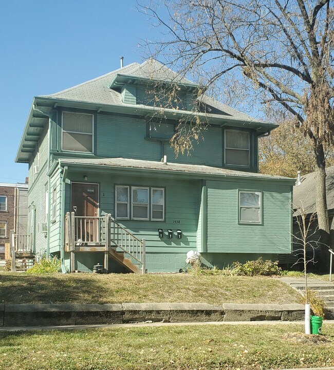 1438 9th St in Des Moines, IA - Building Photo