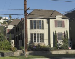 4030-4054 Los Feliz Blvd Apartments