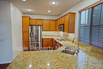 20420 Victory Ct in Santa Clarita, CA - Building Photo - Building Photo