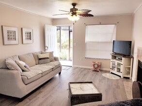 3773 59th Ave W in Bradenton, FL - Foto de edificio - Building Photo