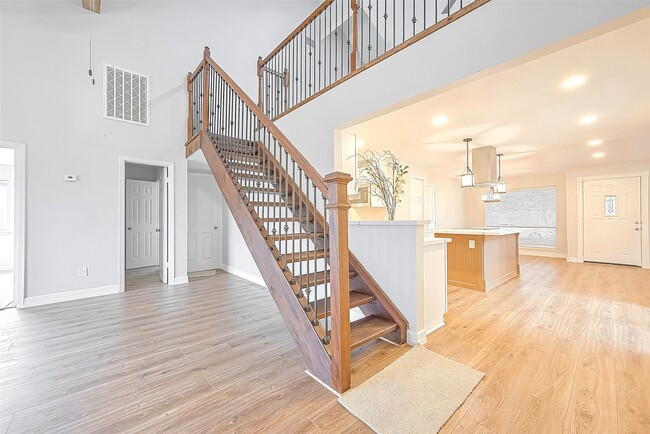 property at 2446 Long Reach Dr