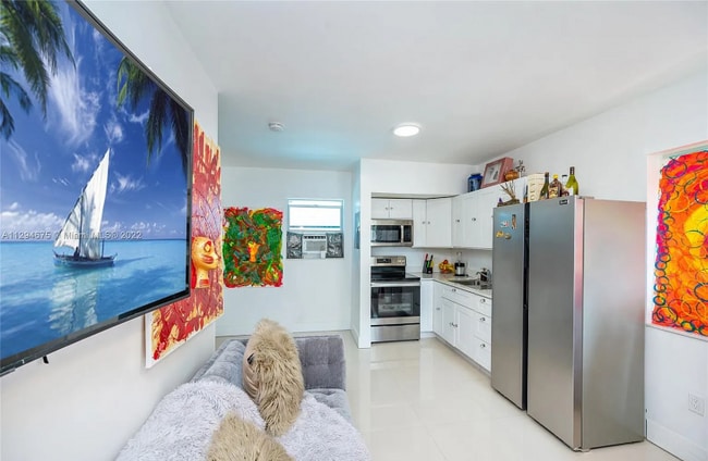 7655 NW 4th Ct in Miami, FL - Building Photo - Building Photo