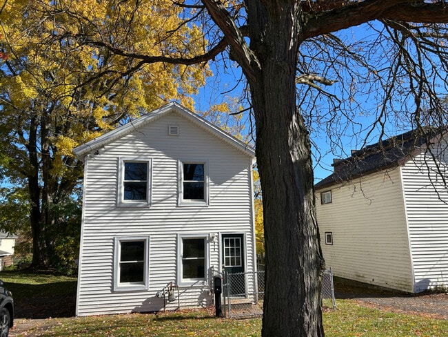 property at 215 W 1st St S