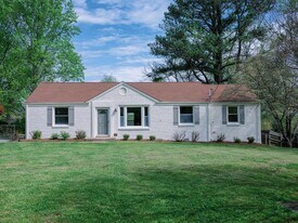 512 Brentlawn Dr in Nashville, TN - Building Photo