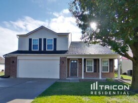 1233 River Ridge Dr in Brownsburg, IN - Building Photo