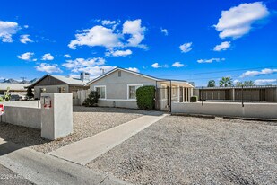 837 E Alice Ave in Phoenix, AZ - Building Photo