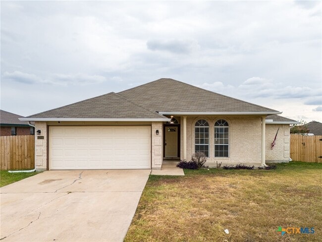 5206 Morning Glen Ln