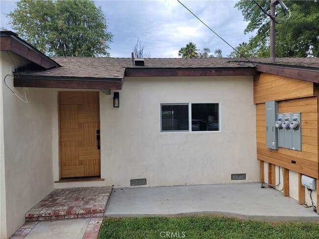 property at 18725 Bassett St