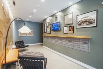 830 N Milwaukee Ave, Unit 212 in Chicago, IL - Building Photo - Building Photo