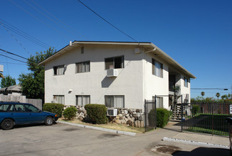 3323 Lerwick Rd in Sacramento, CA - Building Photo - Building Photo