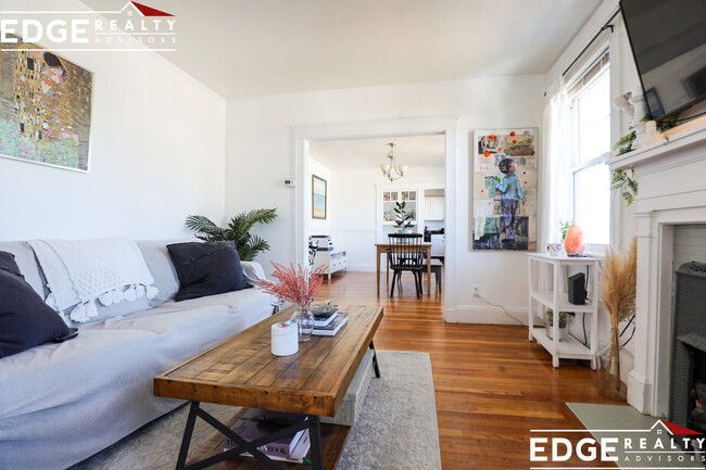103 Etna St in Boston, MA - Foto de edificio - Building Photo