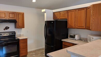 3216 Ravens Crest Dr in Montrose, CO - Building Photo - Building Photo