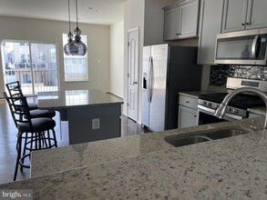 13107 Nittany Lion Cir in Hagerstown, MD - Foto de edificio - Building Photo