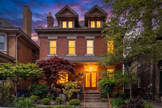 property at 1524 Murray Ave