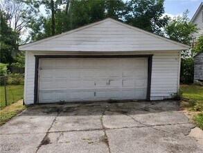 12710 Holborn Ave in Cleveland, OH - Building Photo - Building Photo