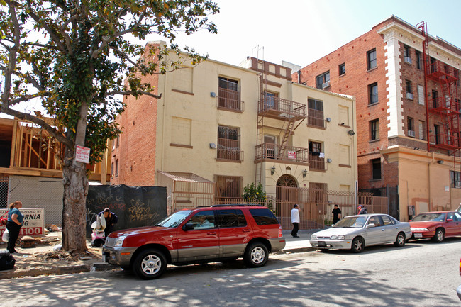 807 Fedora St in Los Angeles, CA - Building Photo - Building Photo