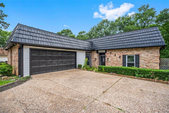 713 Palmer Dr in Conroe, TX - Building Photo - Building Photo