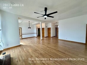 7803 NW Lynns Ln in Weatherby Lake, MO - Building Photo - Building Photo