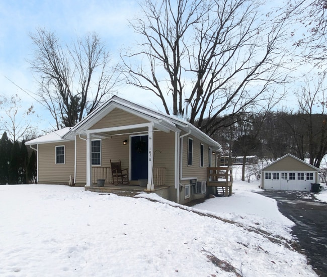 property at 1978 Leithsville Rd