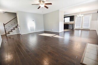 1056 Ishee Dr in Clarksville, TN - Building Photo - Building Photo