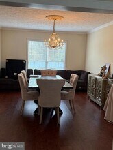 101 Tarks Ln in Severna Park, MD - Foto de edificio - Building Photo