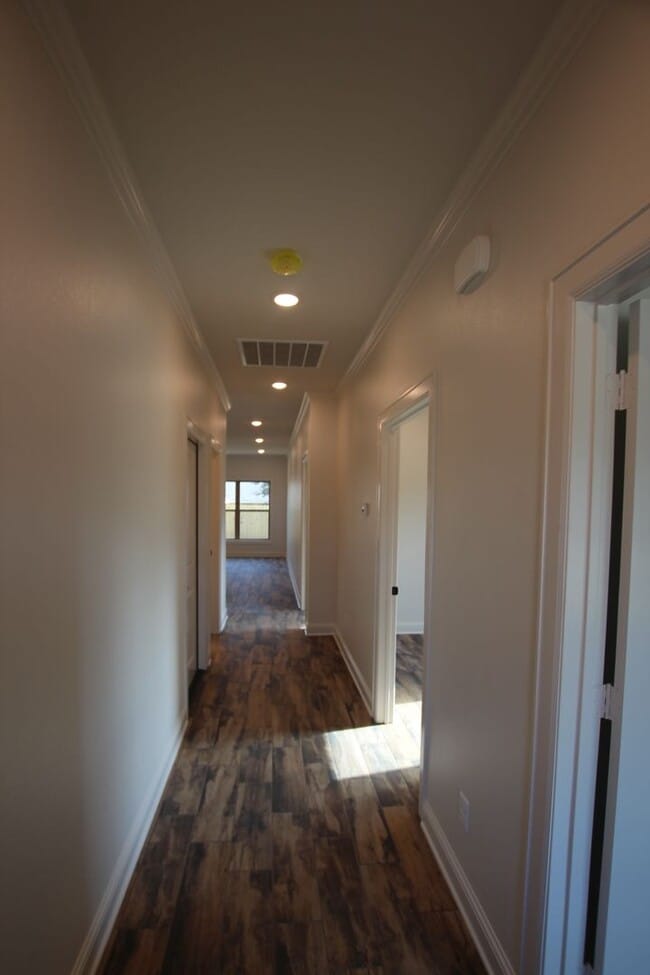 828 Lindsey Ln in Whitehouse, TX - Building Photo - Building Photo
