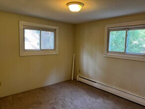 33 Crawford St in Leominster, MA - Building Photo - Building Photo