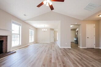 260 Landing Dr in Fayetteville, GA - Building Photo - Building Photo
