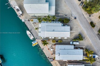 145 Westminster Dr in Tavernier, FL - Building Photo - Building Photo