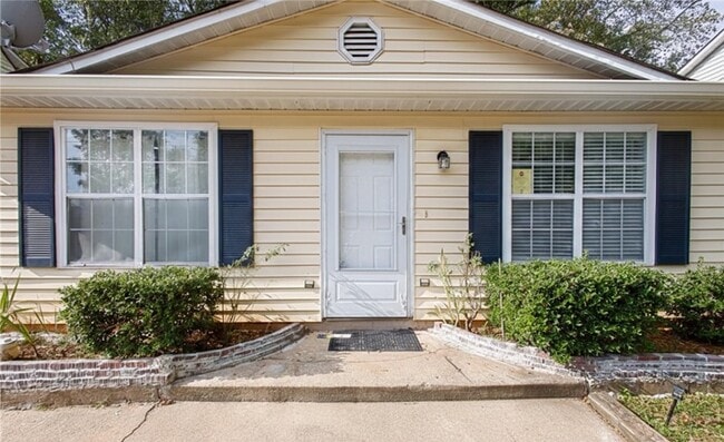 4758 Pebble Trce in Buford, GA - Building Photo - Building Photo