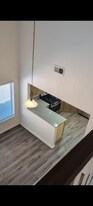 675 Woodcrest Dr, Unit 675 Woodcrest Drive unit B in Lake Elsinore, CA - Building Photo