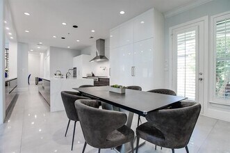 6319 Turner Way in Dallas, TX - Building Photo - Building Photo