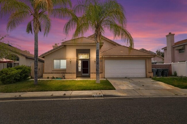 property at 939 Shana Pl
