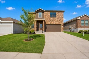 22 Marbach Pass in San Antonio, TX - Building Photo