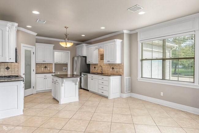 421 Perfect Pl in Bossier City, LA - Building Photo - Building Photo
