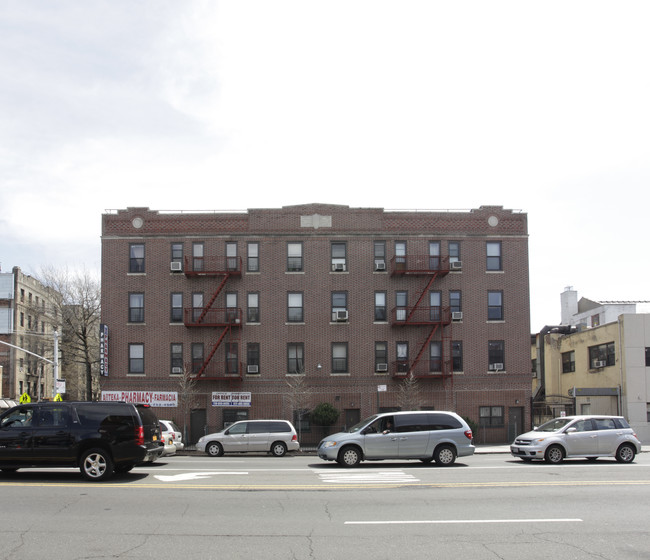 Ambassador Terrace in Brooklyn, NY - Building Photo - Building Photo