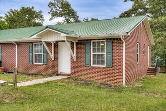 101 Old Thomson Rd in Grovetown, GA - Building Photo - Building Photo