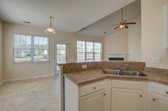 533 Tribeca Dr in Charleston, SC - Building Photo - Building Photo