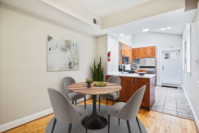 2222 Gough St in Baltimore, MD - Foto de edificio - Building Photo