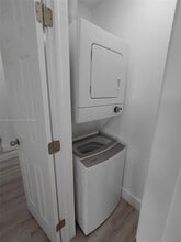 5411 W 24th Ave in Hialeah, FL - Building Photo - Building Photo