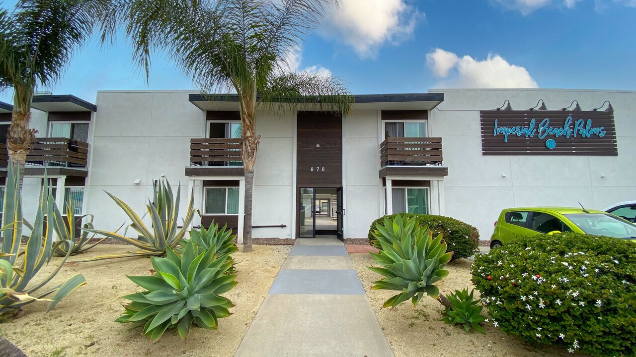 XAV Imperial Beach Palms in Imperial Beach, CA - Building Photo