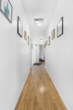 3024 Humboldt Ave S in Minneapolis, MN - Building Photo - Building Photo