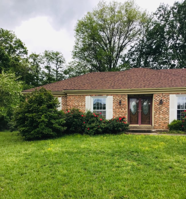 6801 Chepstow Ct in Louisville, KY - Building Photo - Building Photo