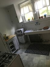 2446 Dimmick Ave, Unit 2446 Dimmick Avenue 1st f in Scranton, PA - Foto de edificio - Building Photo