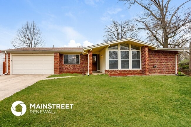 property at 5 Whitney Cir