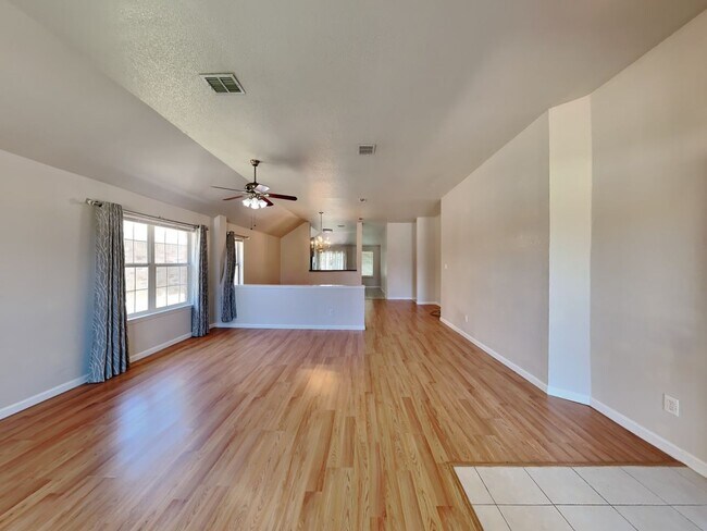 4605 Palm Ridge Dr in Fort Worth, TX - Building Photo - Building Photo
