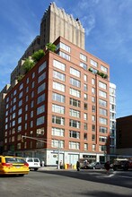 Vesta 17 in New York, NY - Building Photo - Building Photo