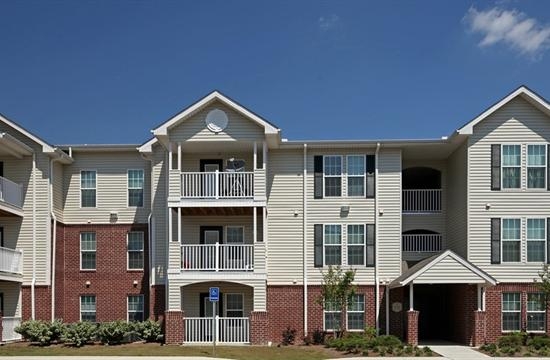 Gates at Biloxi MS, LLC in Biloxi, MS - Building Photo